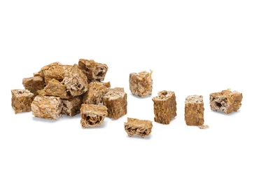 Beeztees Hondensnack roodbaarshd cubes 100g - afbeelding 2