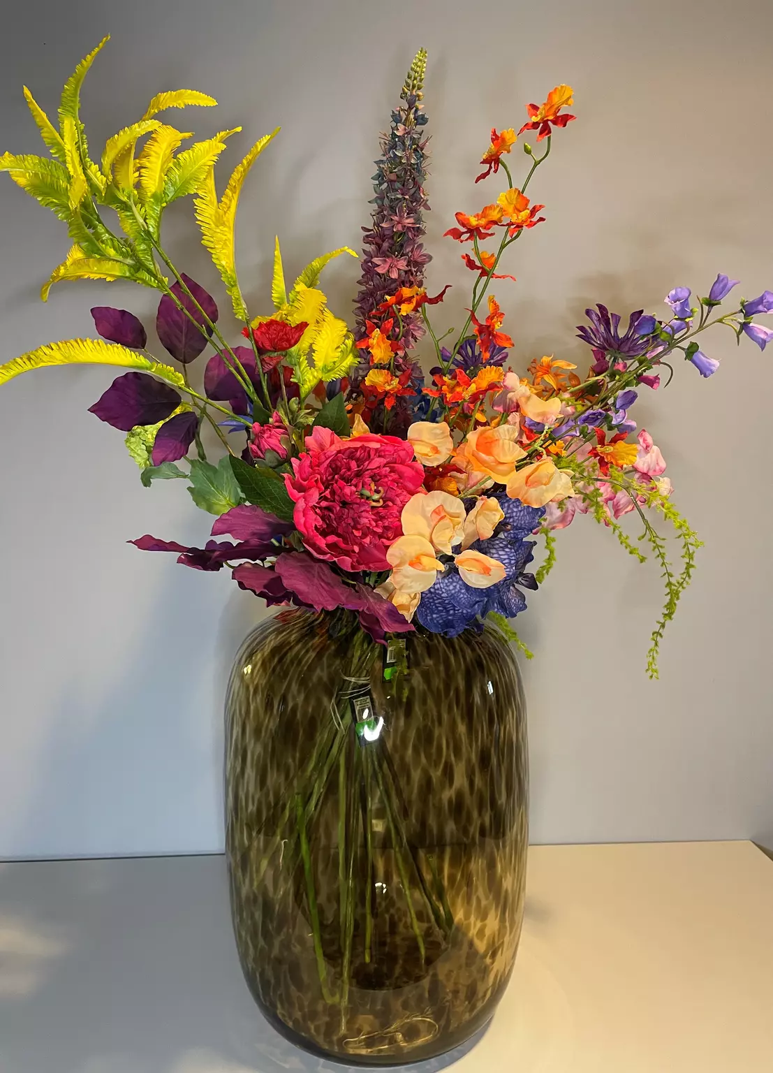 Kunstbloemen abonnement extra large - Cheetah Bruin