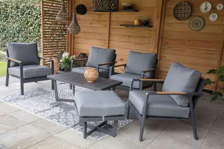 Loungestoel Mai Tai sfeer set tuin