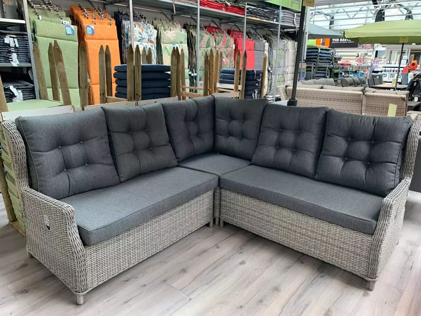 vinger Grafiek minimum Outlet Lounge Hoekbank Sacha - Top Tuincentrum