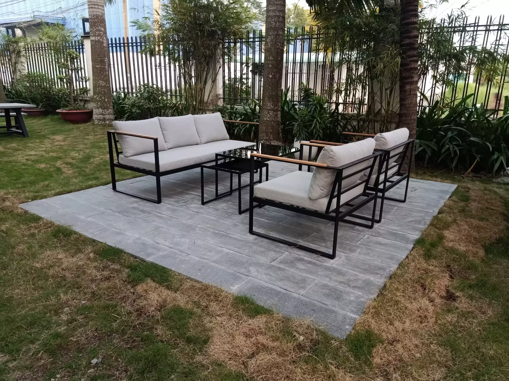 Loungeset Vita Acre met 3 zits bank - Zwart - Grijs - Top Tuincentrum