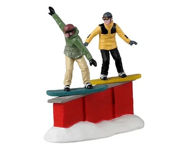 Snowboard sliders