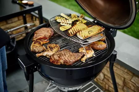 Houtskool Barbecue Weber Summit Kamado E6